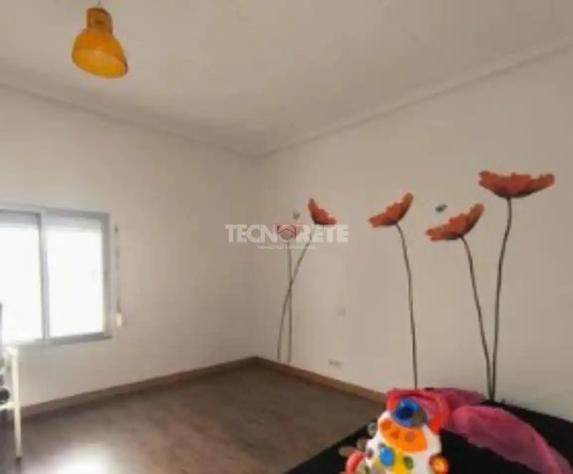Casa adosada en venda a Lillo
