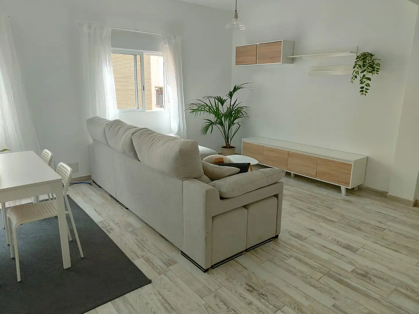 Flat for rent in Calle Álvarez de Lugo, 18, Duggi - Rambla - Los Hoteles