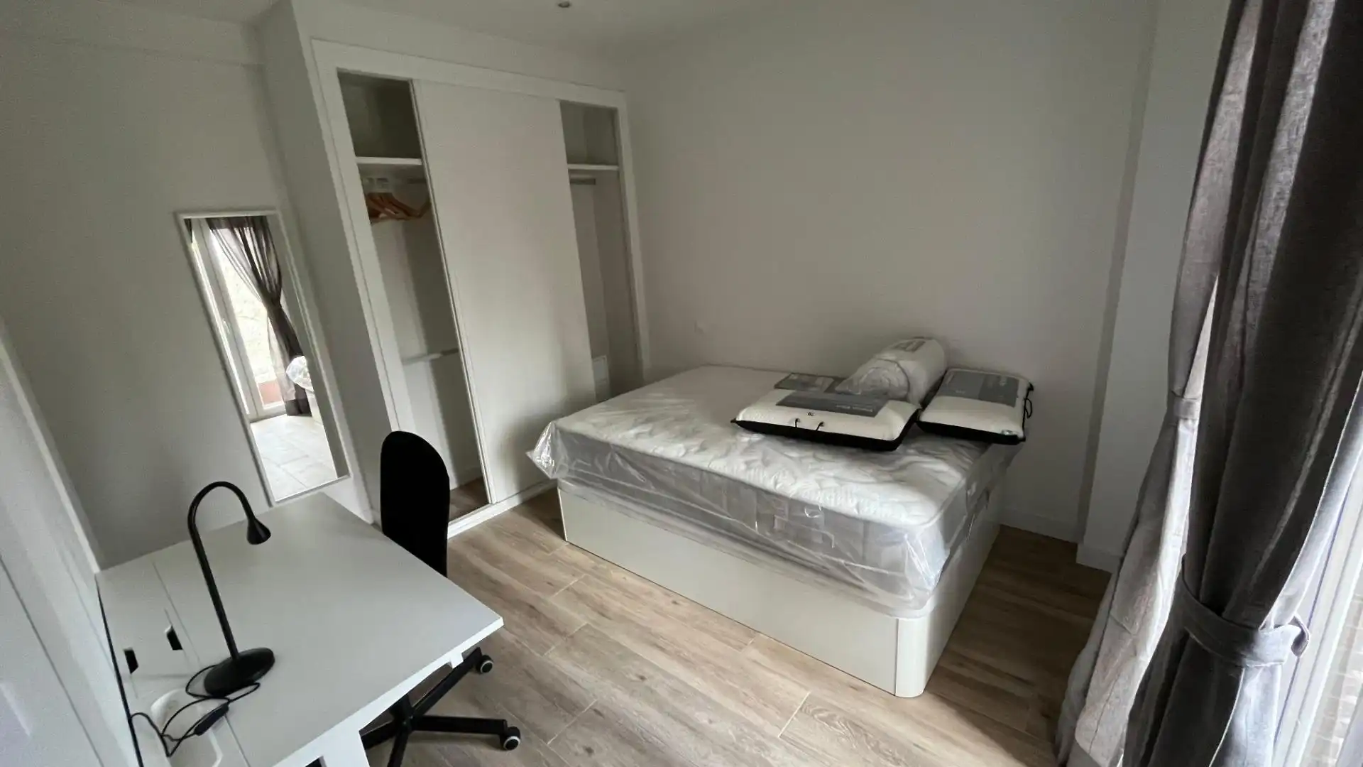 Bedroom of Flat for rent in Guadalajara  with Heating and Furnished
