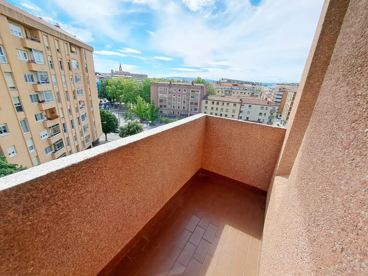 Terraza de Piso en venta en Vitoria - Gasteiz con Calefacción, Terraza y Trastero