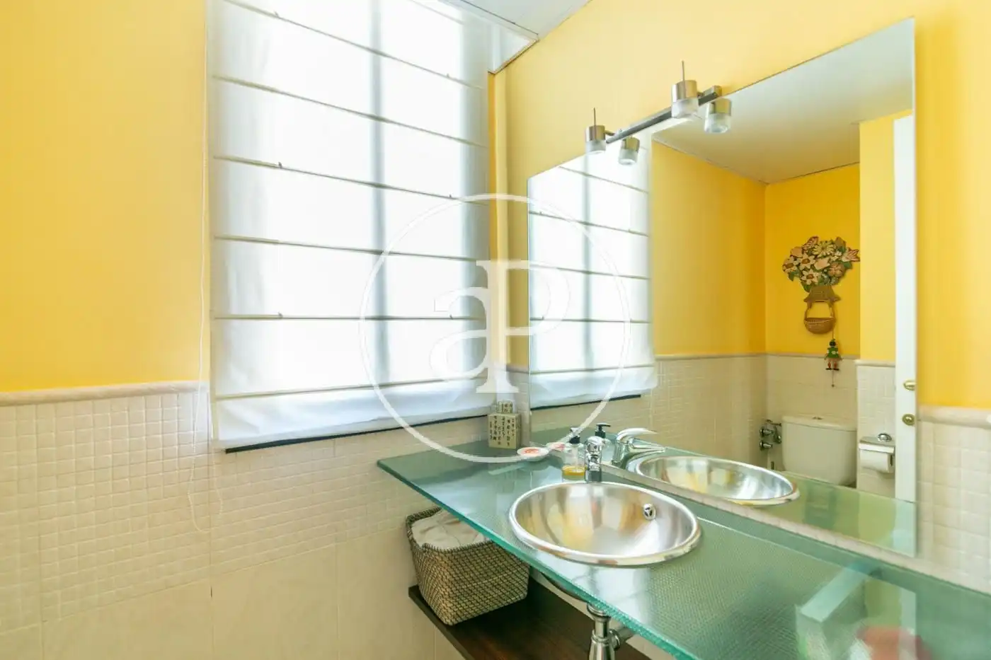 Bathroom of Houses for sale in Sant Just Desvern  with Air Conditioner, Heating and Private garden