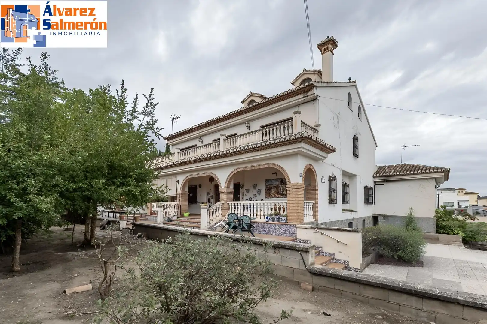 Villa mit Terrasse zum Verkauf in Calle CAMELIA, imagen 2
