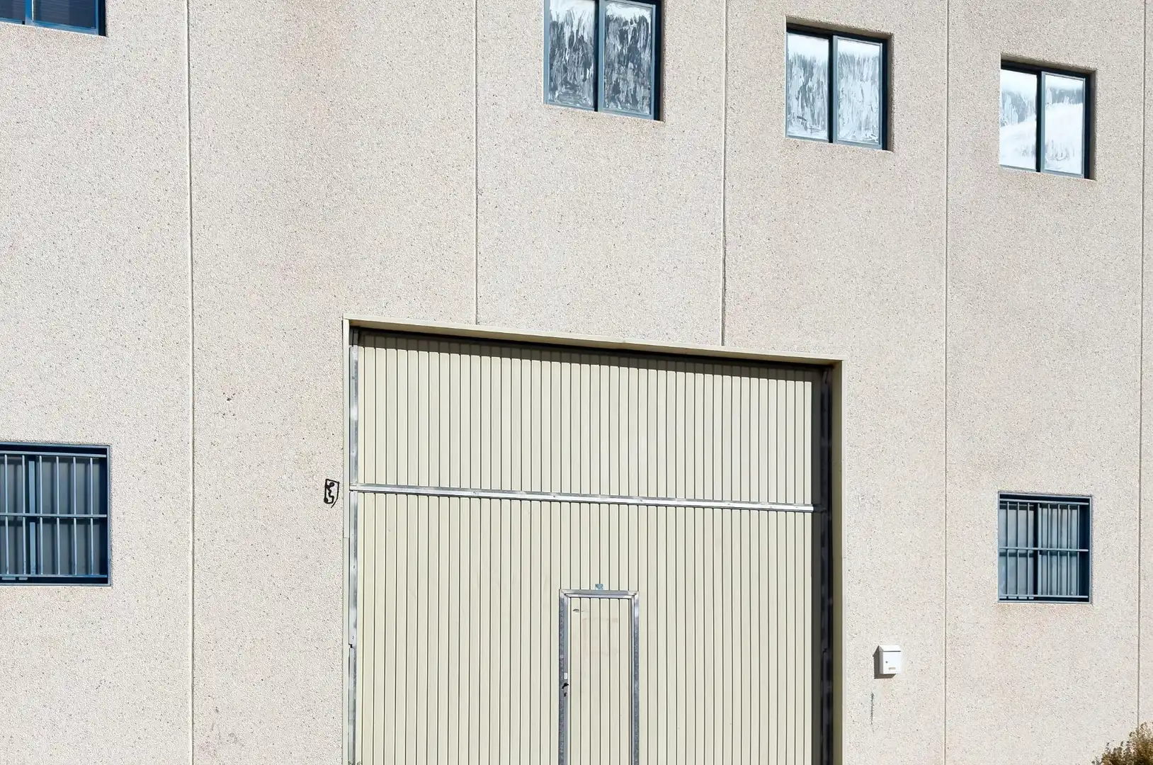Exterior view of Industrial buildings for sale in Benidorm