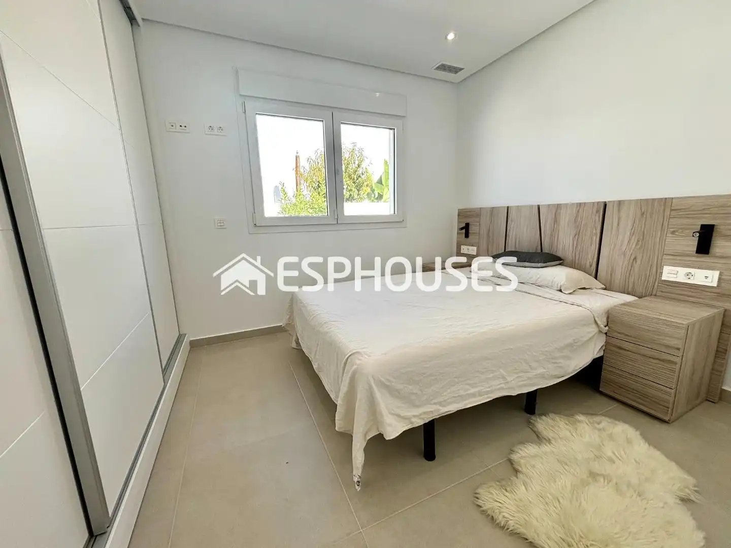 Casa con terraza en venta en Benijófar, imagen 4