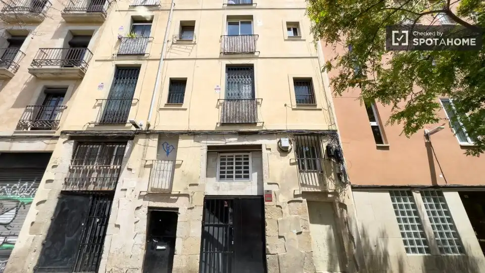 Flat for rent in Sant Pere, Sta. Caterina i la Ribera