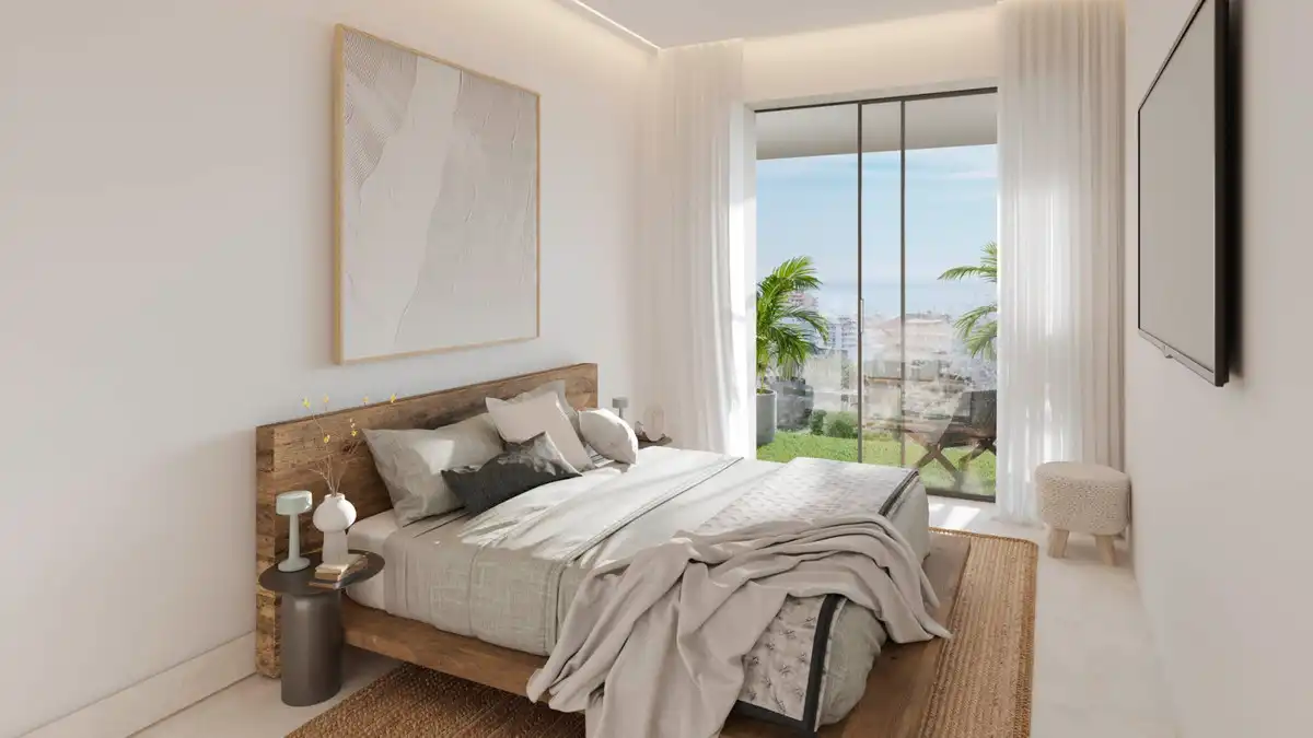 Dormitori de Casa o xalet en venda en Fuengirola amb Aire condicionat, Jardí privat i Terrassa
