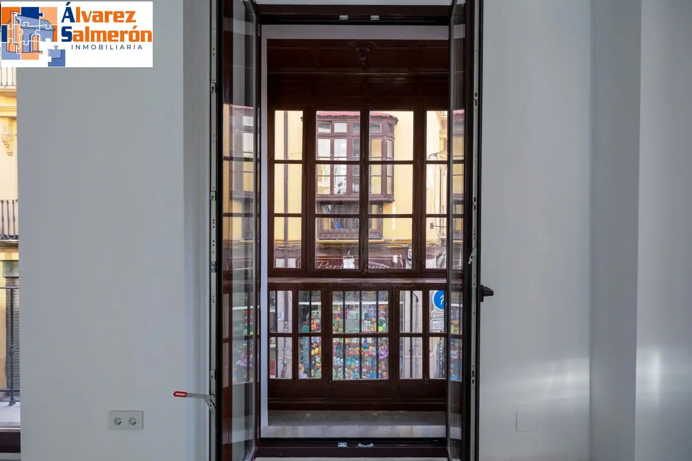 Inmuebles singulares con ascensor en venta en Calle San Matías, imagen 16