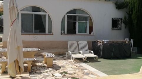 Foto 2 de Casa o xalet en venda a Marisol Park - Ortembach - Los Almendros, Calpe / Calp