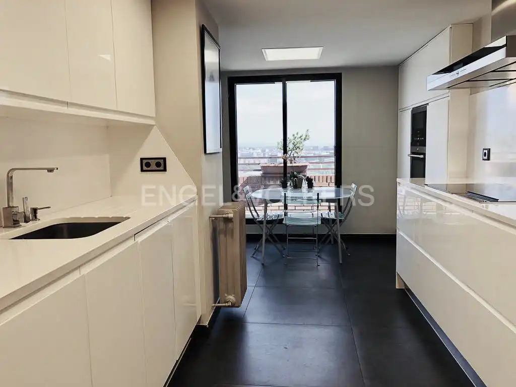 Kitchen of Attic for sale in Madrid  with Air Conditioner, Heating and Private garden