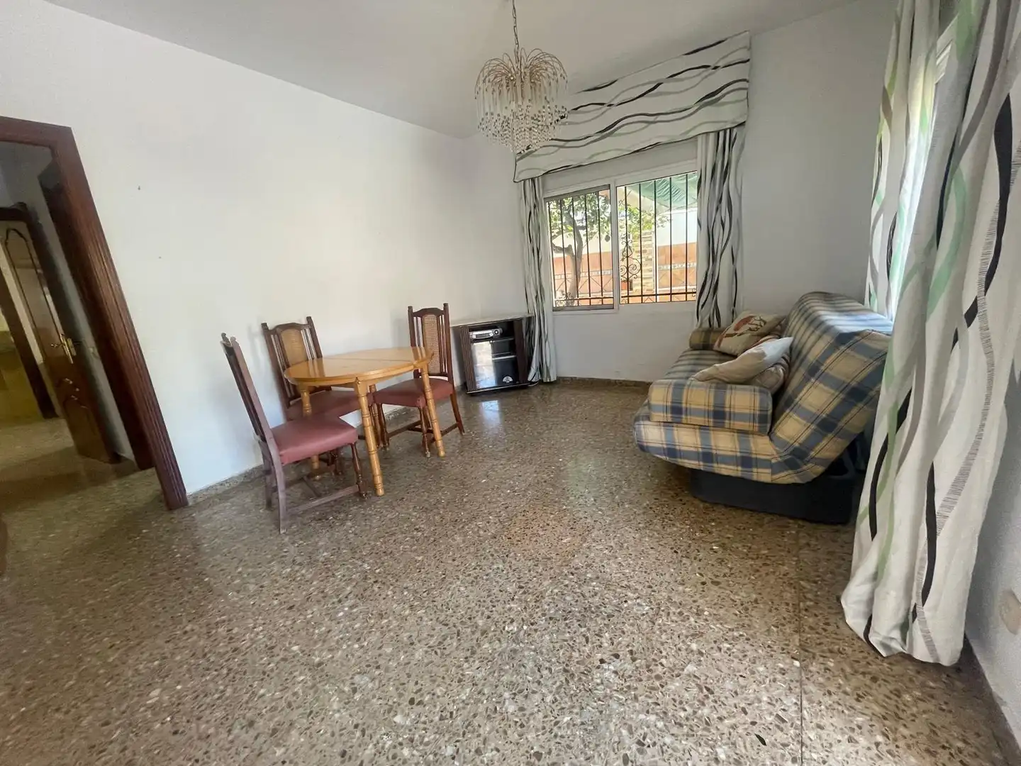 Sala de estar de Casa o chalet en venta en Málaga con Aire acondicionado, Jardín privado y Terraza