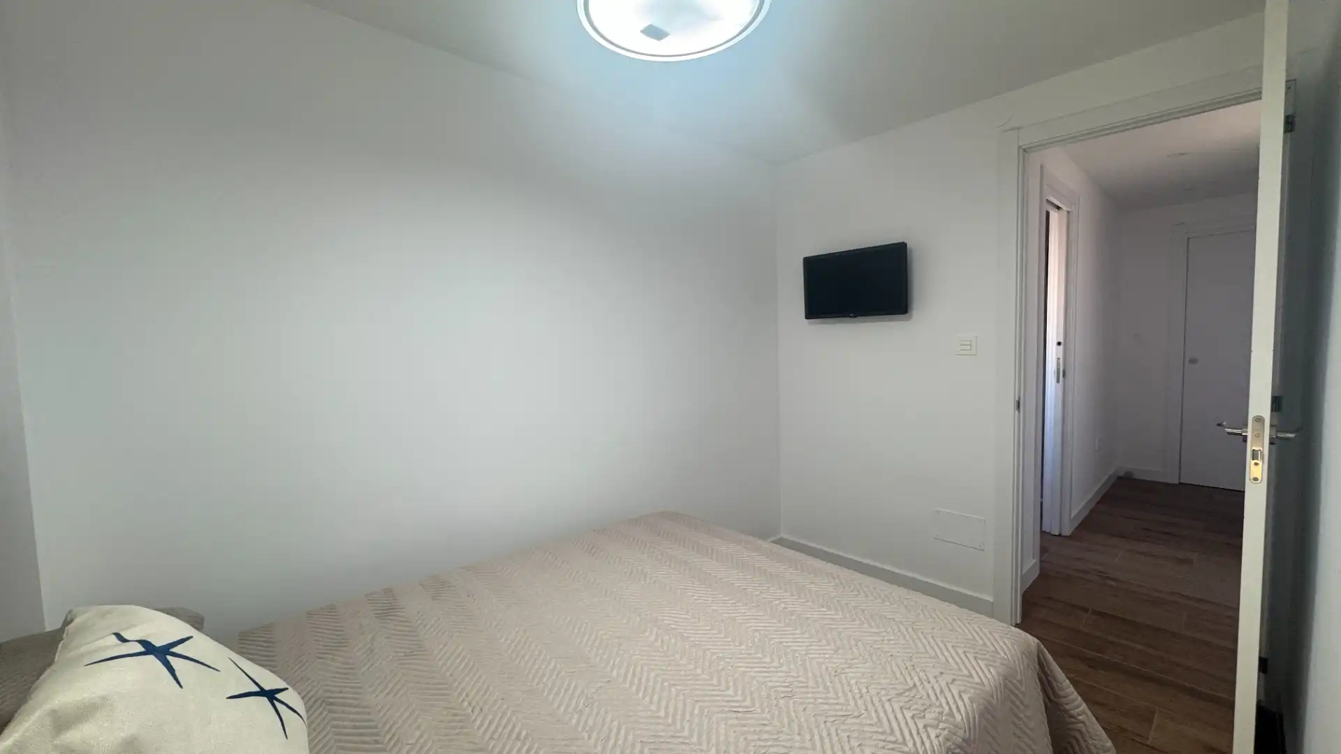 Schlafzimmer von Wohnung zur Miete in Motril mit Klimaanlage, Parkett und Terrasse