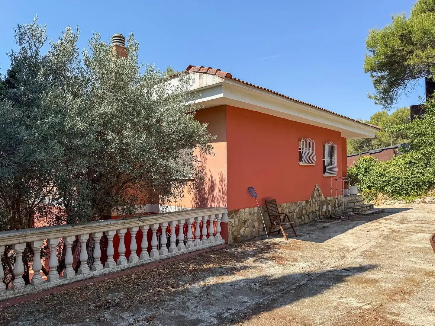 Vista exterior de Casa o chalet en venta en Vallirana con Calefacción, Jardín privado y Terraza