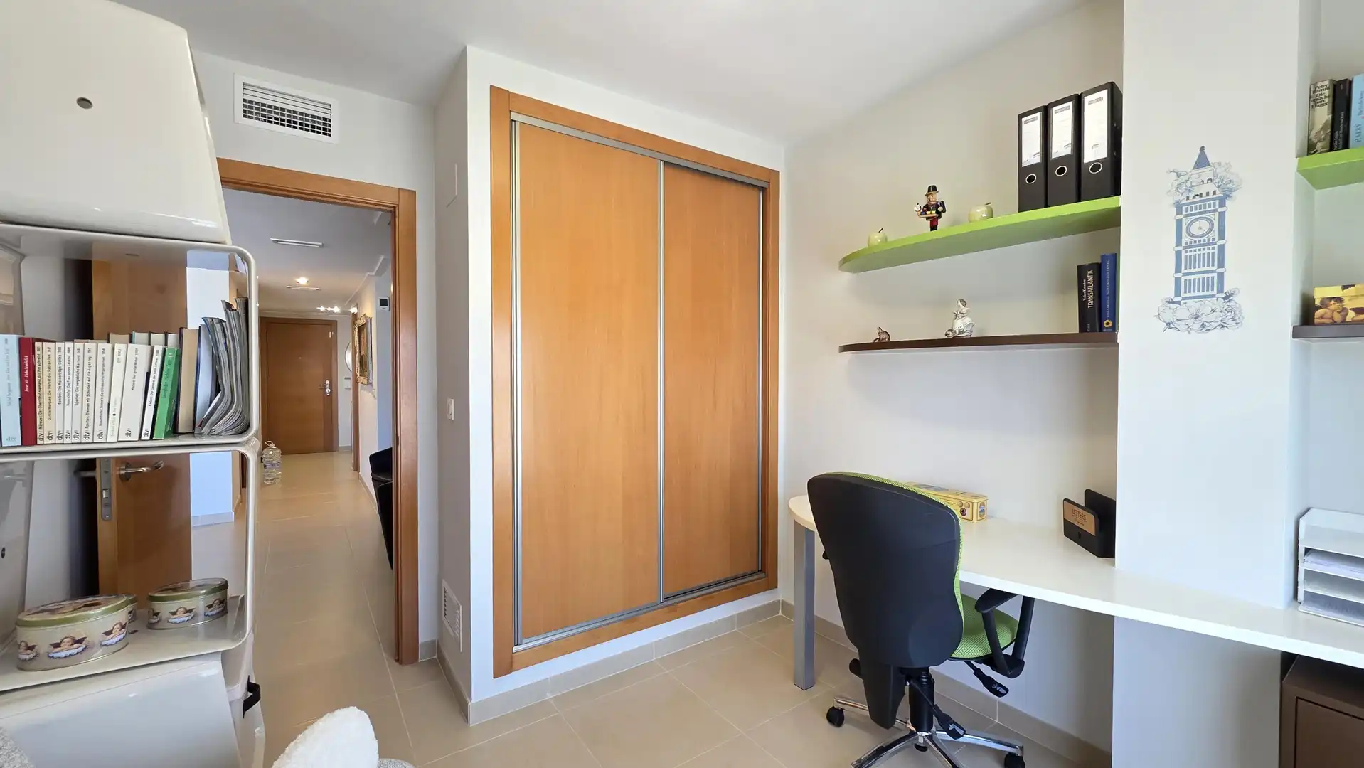 Habitación de Ático en venta en Gandia con Aire acondicionado, Calefacción y Terraza