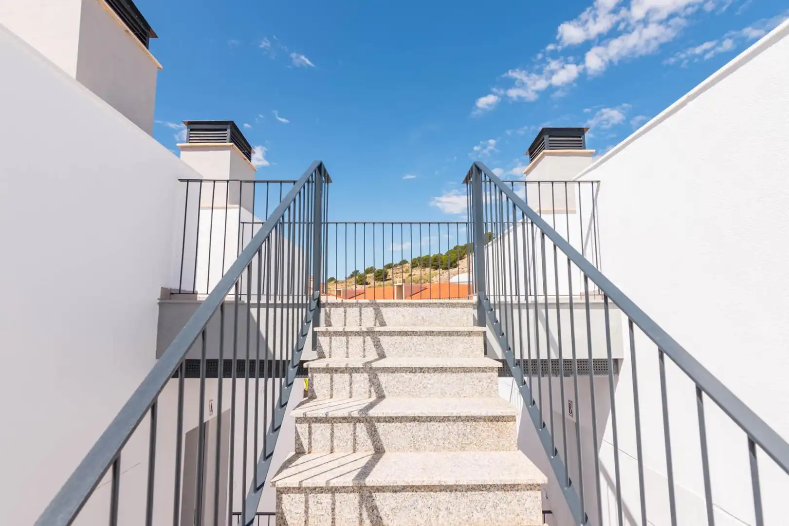 Exterior view of Ground floor for sale in Fortuna  with Air Conditioner, Heating and Terrace
