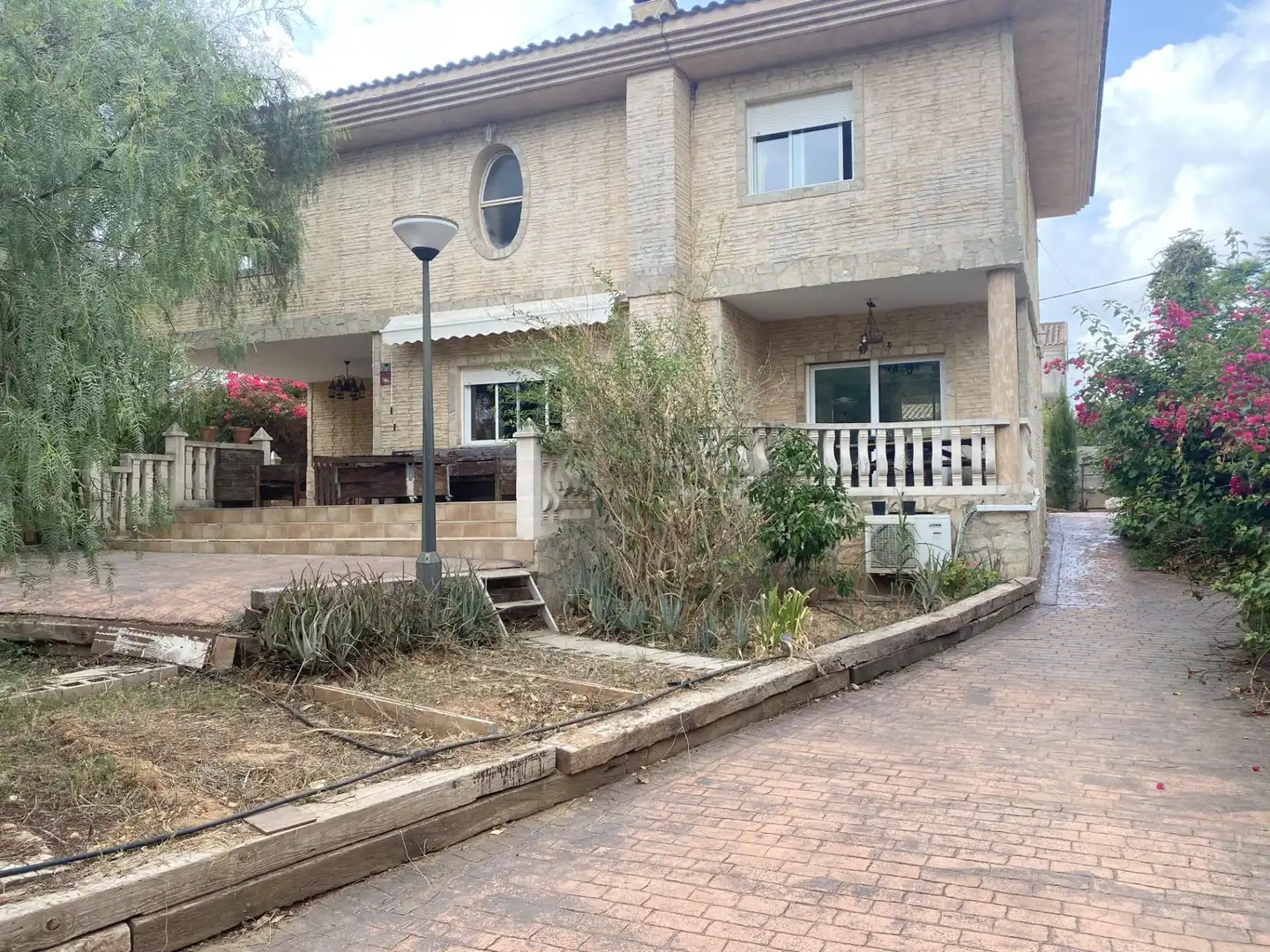 Exterior view of Houses for rent in Alginet  with Private garden, Terrace and Swimming Pool
