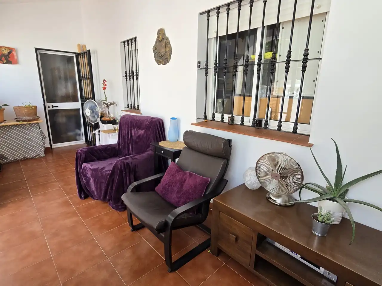 Sala d'estar de Casa o xalet en venda en Periana amb Aire condicionat, Terrassa i Piscina