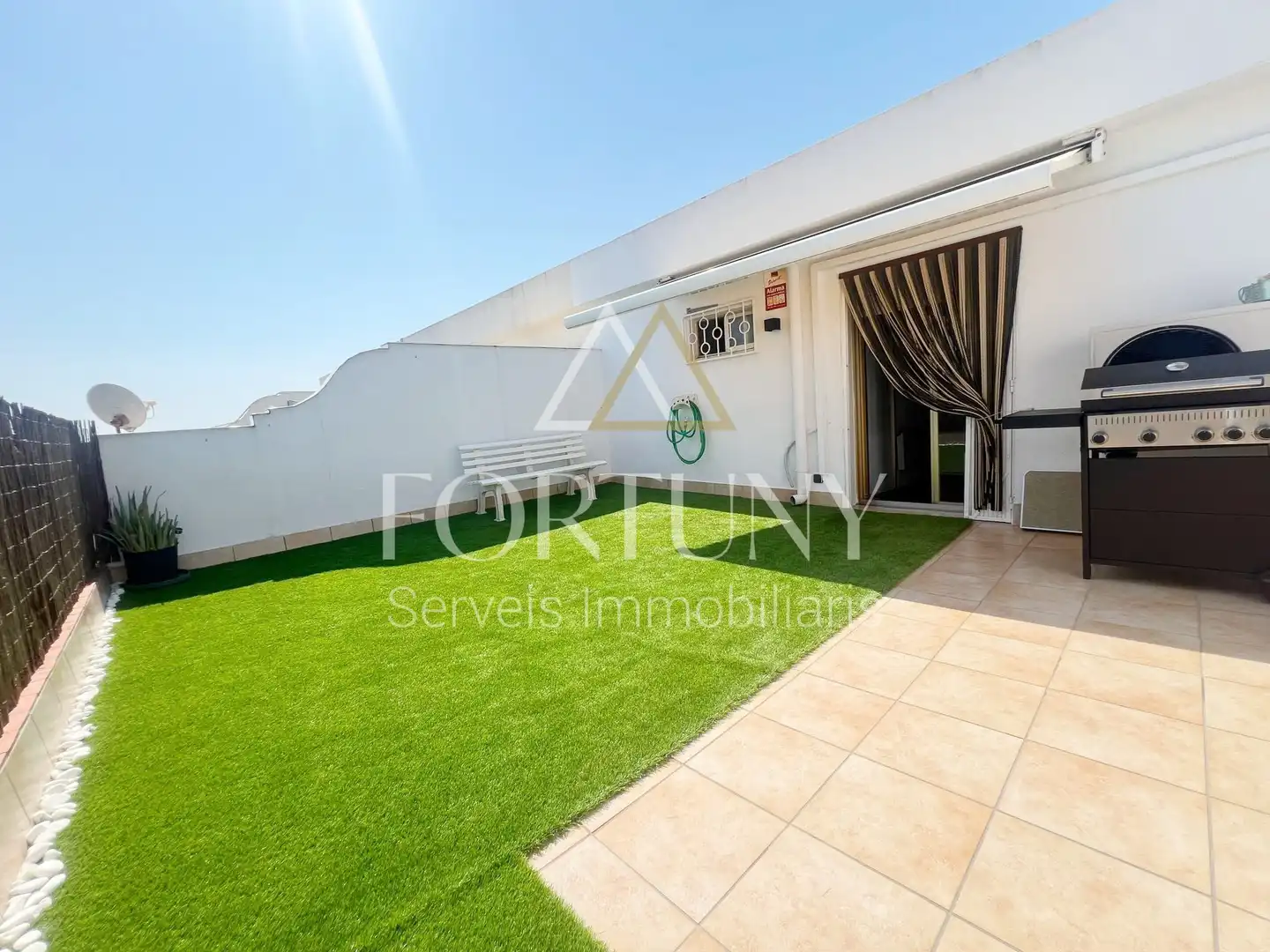 Terraza de Dúplex de alquiler en Salou con Aire acondicionado