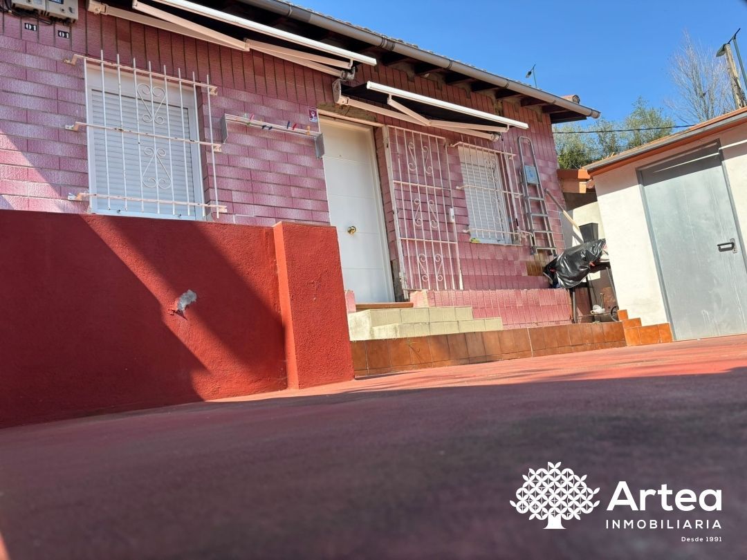 Vista exterior de Pis en venda en Bilbao  amb Jardí privat, Terrassa i Moblat