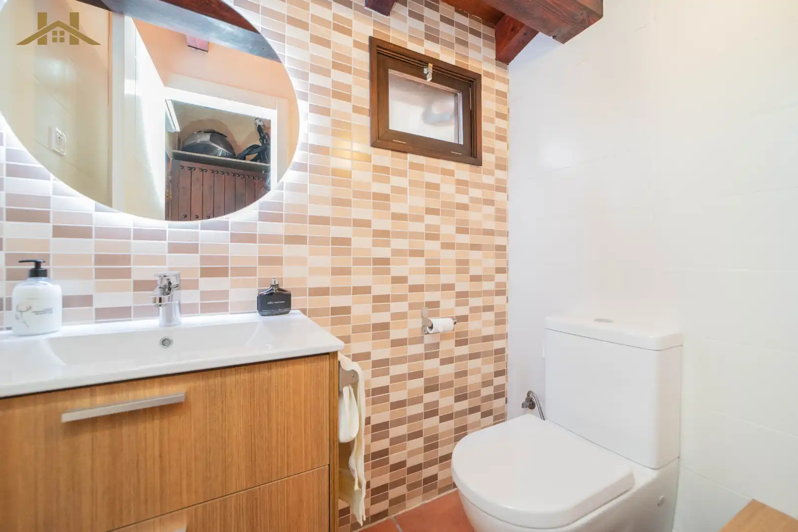 Bathroom of Houses for sale in Cubas de la Sagra  with Air Conditioner, Heating and Terrace
