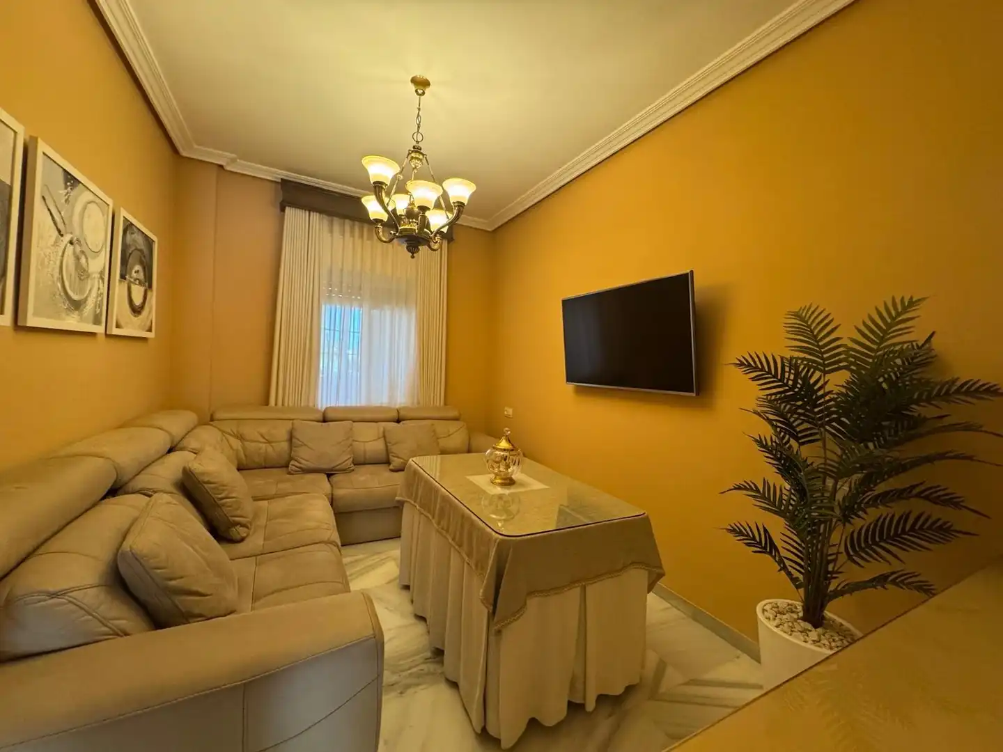 Living room of Flat for sale in Jerez de la Frontera  with Air Conditioner, Private garden and Terrace