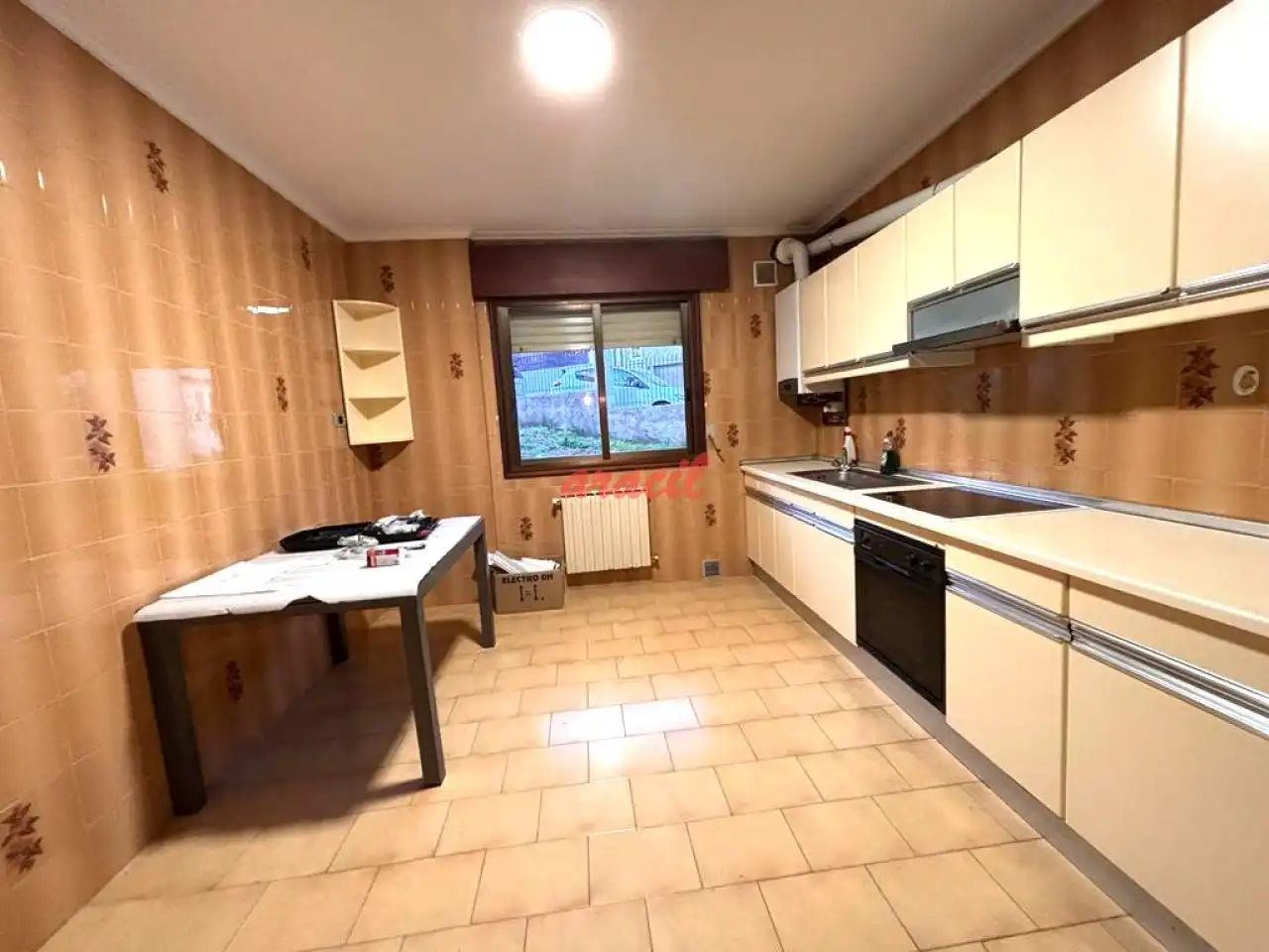 Kitchen of Houses for sale in Ourense Capital   with Heating, Private garden and Parquet flooring