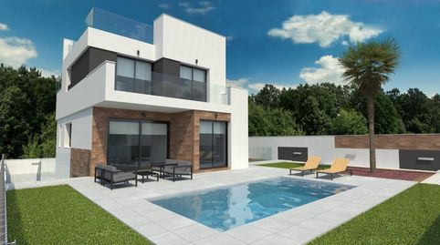 Villas de obra nueva con piscina en La Nucia