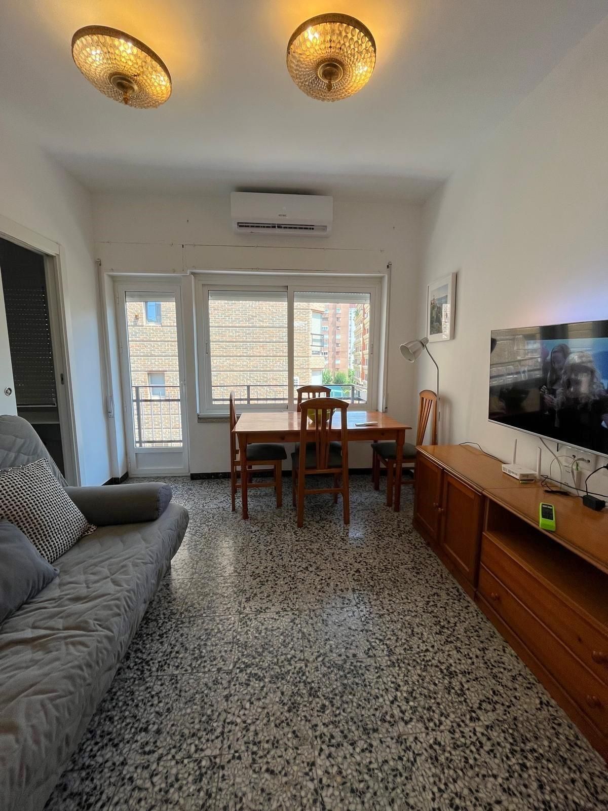Flat to rent in Calle de San Martín de Porres, La Fama, Centro