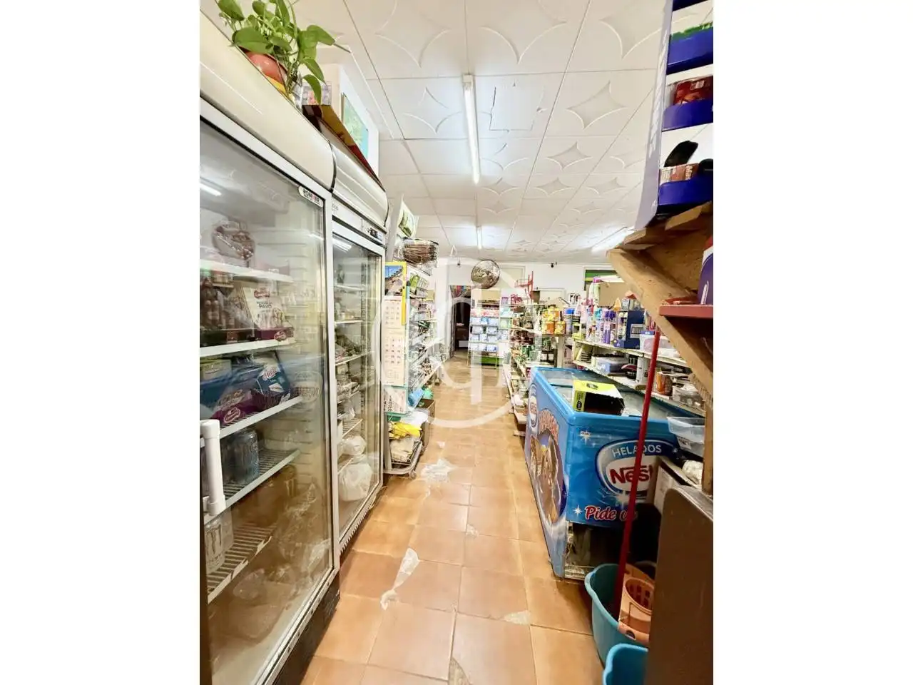 Local en traspas en Blanes amb Aire condicionat