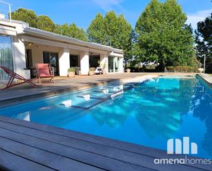 Piscina de Casa o xalet de lloguer en Fuente del Fresno amb Aire condicionat, Calefacció i Traster