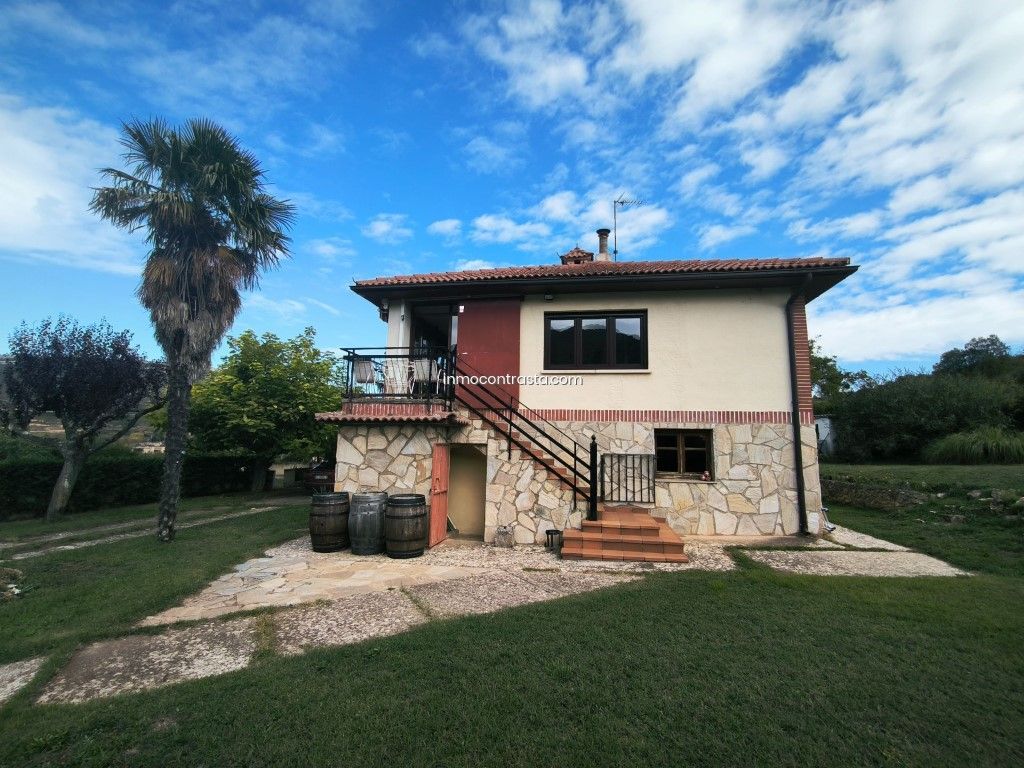 Jardí de Casa o xalet en venda en Labastida / Bastida amb Jardí privat, Terrassa i Moblat
