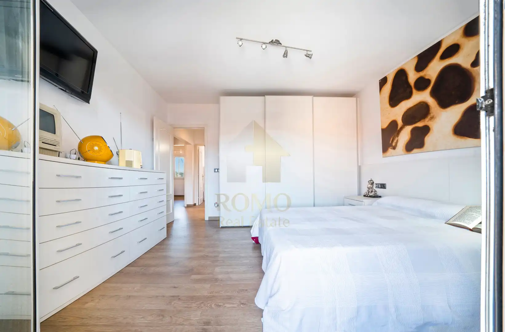 Habitación de Casa o chalet en venta en Santa Perpètua de Mogoda con Aire acondicionado, Calefacción y Jardín privado