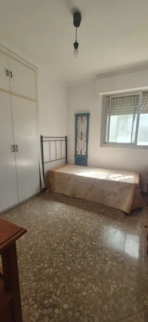 Habitación de Piso en venta en Málaga con Terraza, Trastero y Amueblado