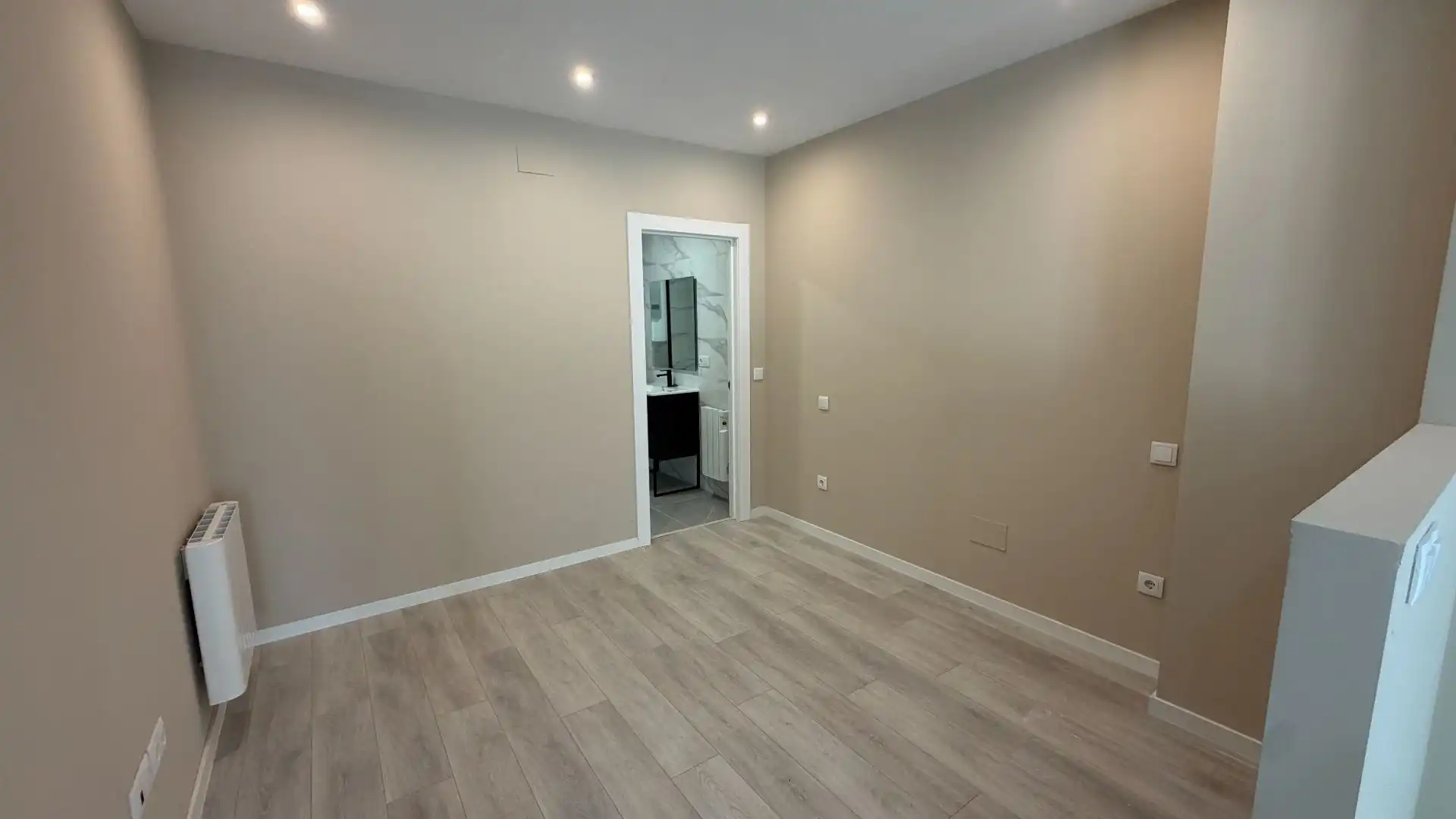 Estudio en venta en Valladolid con Calefacción