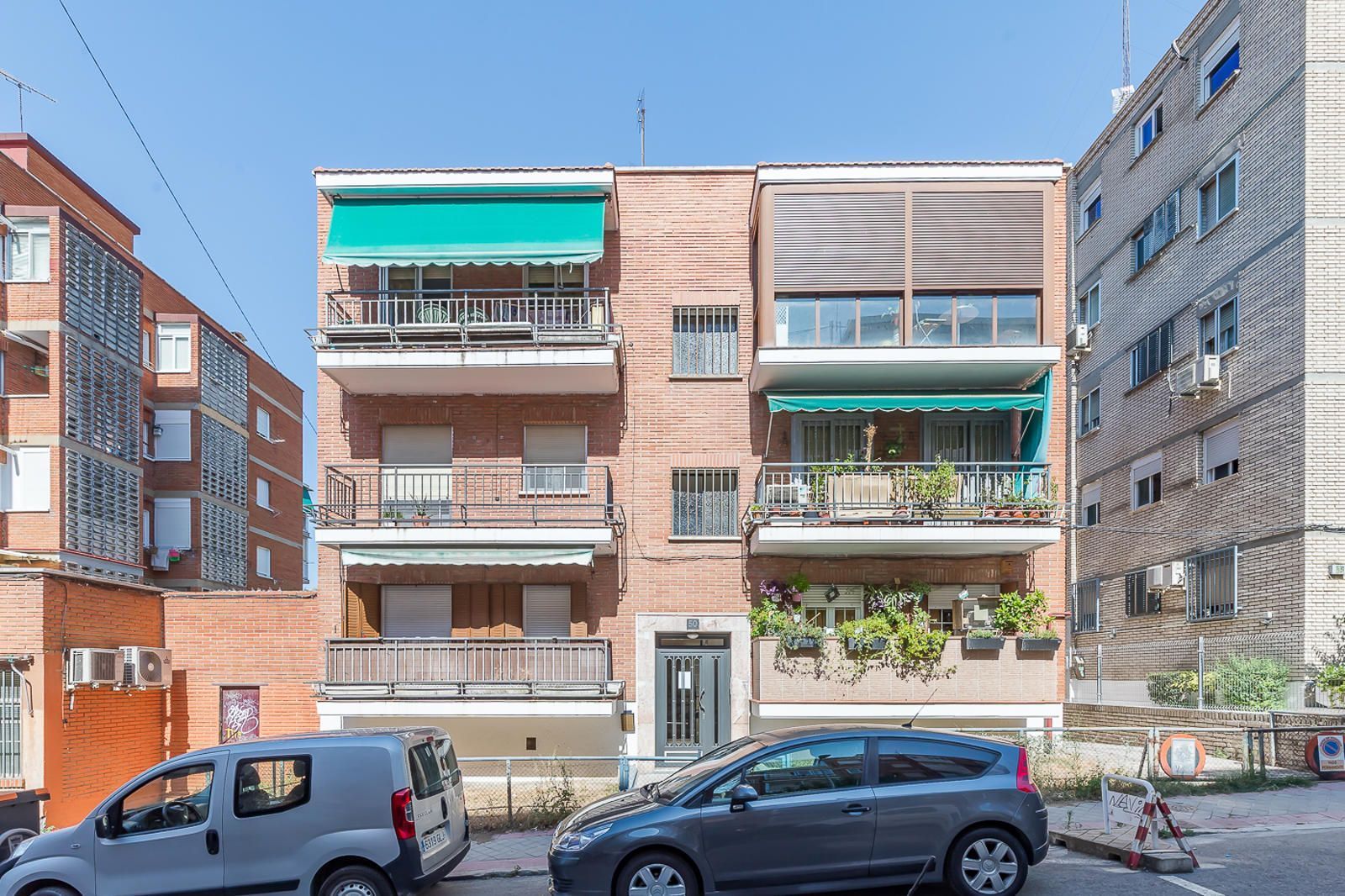 Exterior view of Flat for sale in  Madrid Capital  with Heating and Terrace
