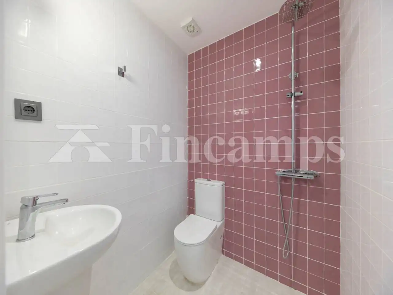 Bathroom of Detached homes for sale in Sabadell  with Air Conditioner, Heating and Private garden