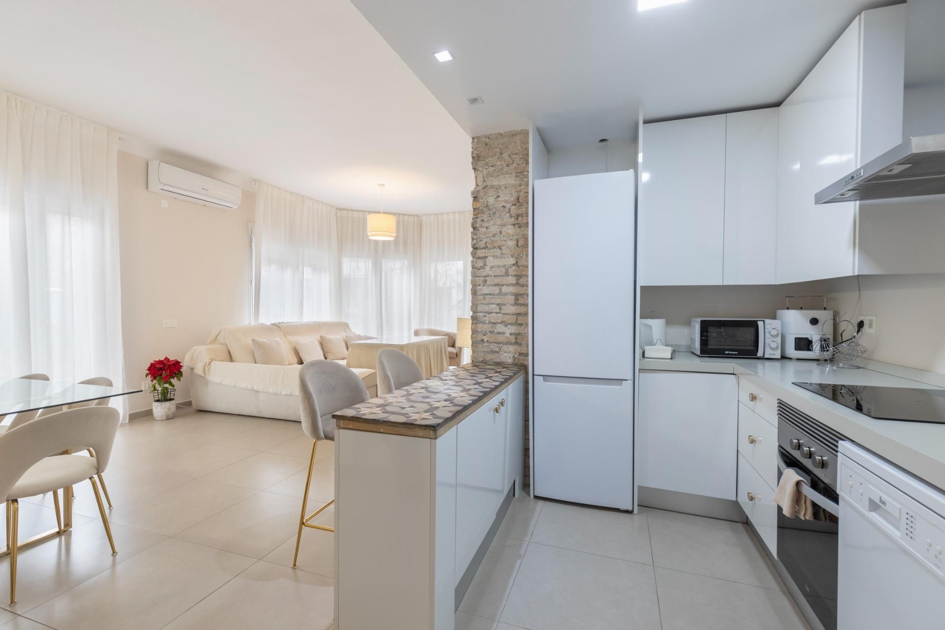 Kitchen of Flat for sale in  Granada Capital  with Heating, Terrace and Balcony