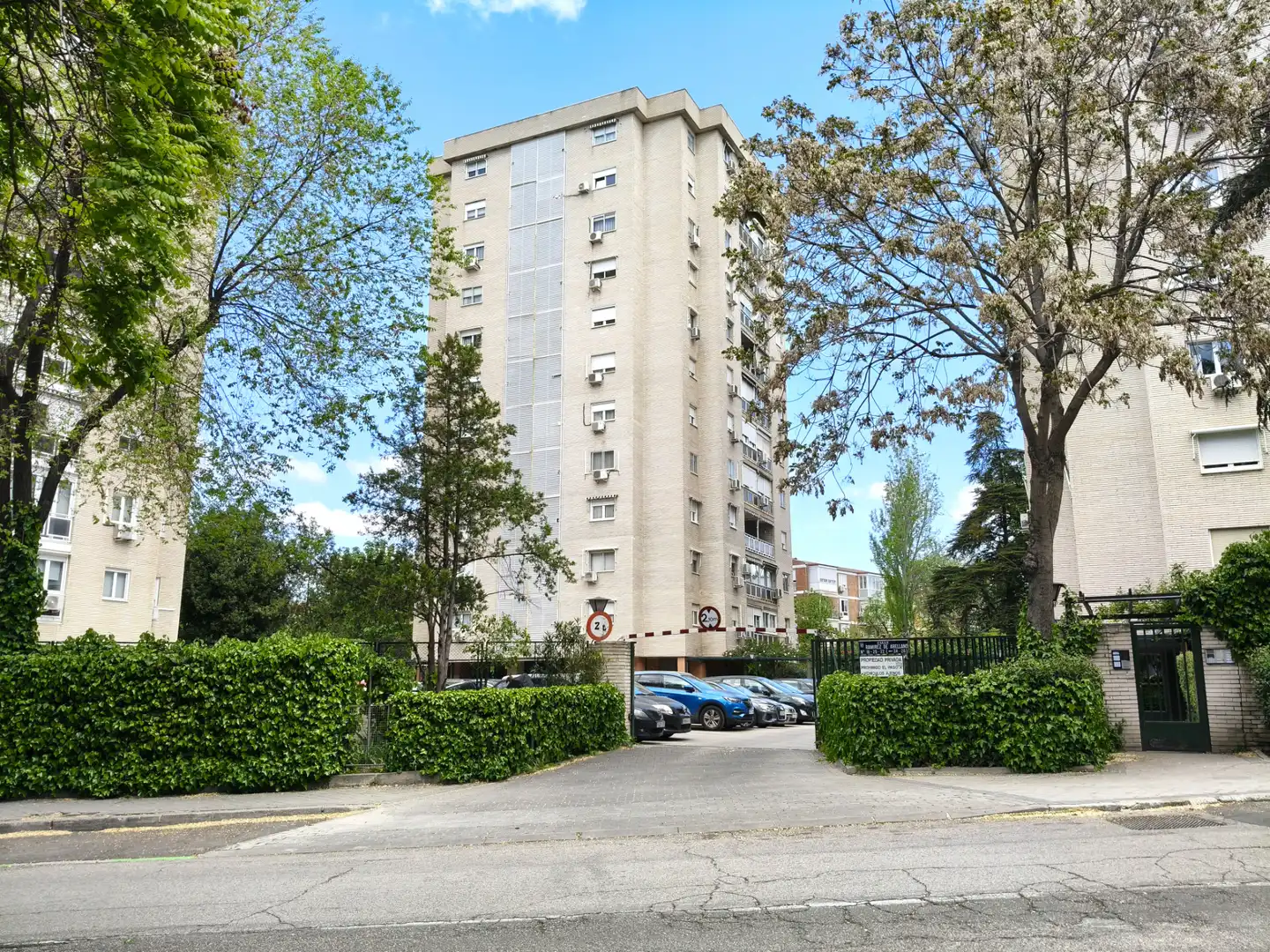 Vista exterior de Piso en venta en Madrid con Aire acondicionado, Calefacción y Parquet
