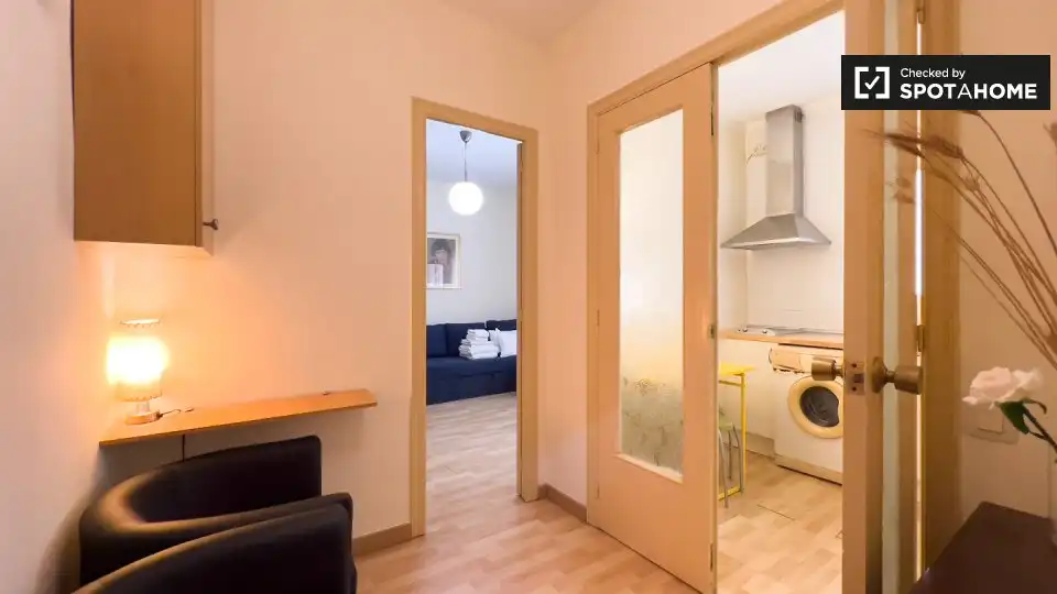 Flat to rent in Sants - Montjuïc, imagen 2