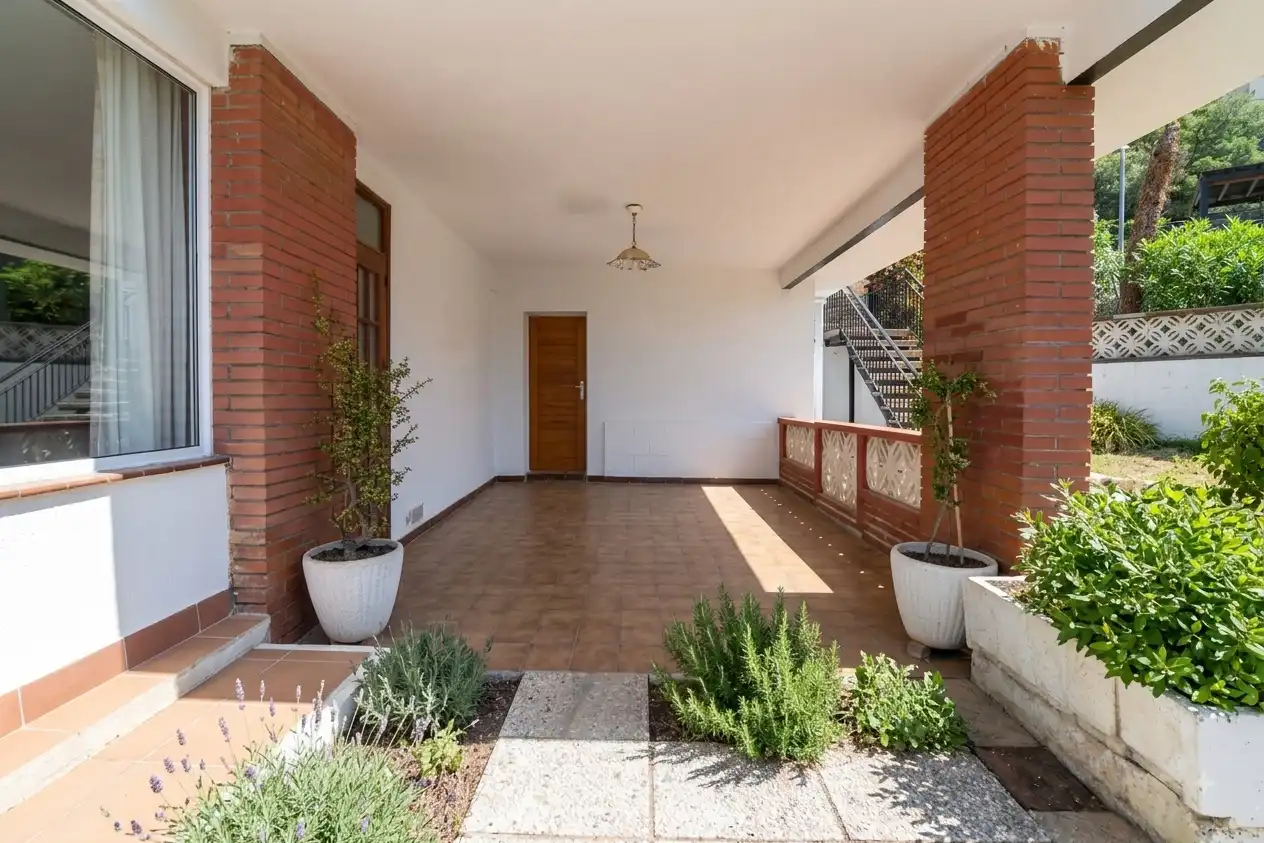 Terraza de Casa o chalet en venta en Pineda de Mar con Calefacción, Terraza y Trastero