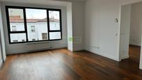 Dormitori de Apartament en venda en León Capital  amb Terrassa