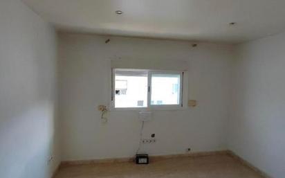 Bedroom of Flat for sale in Parla