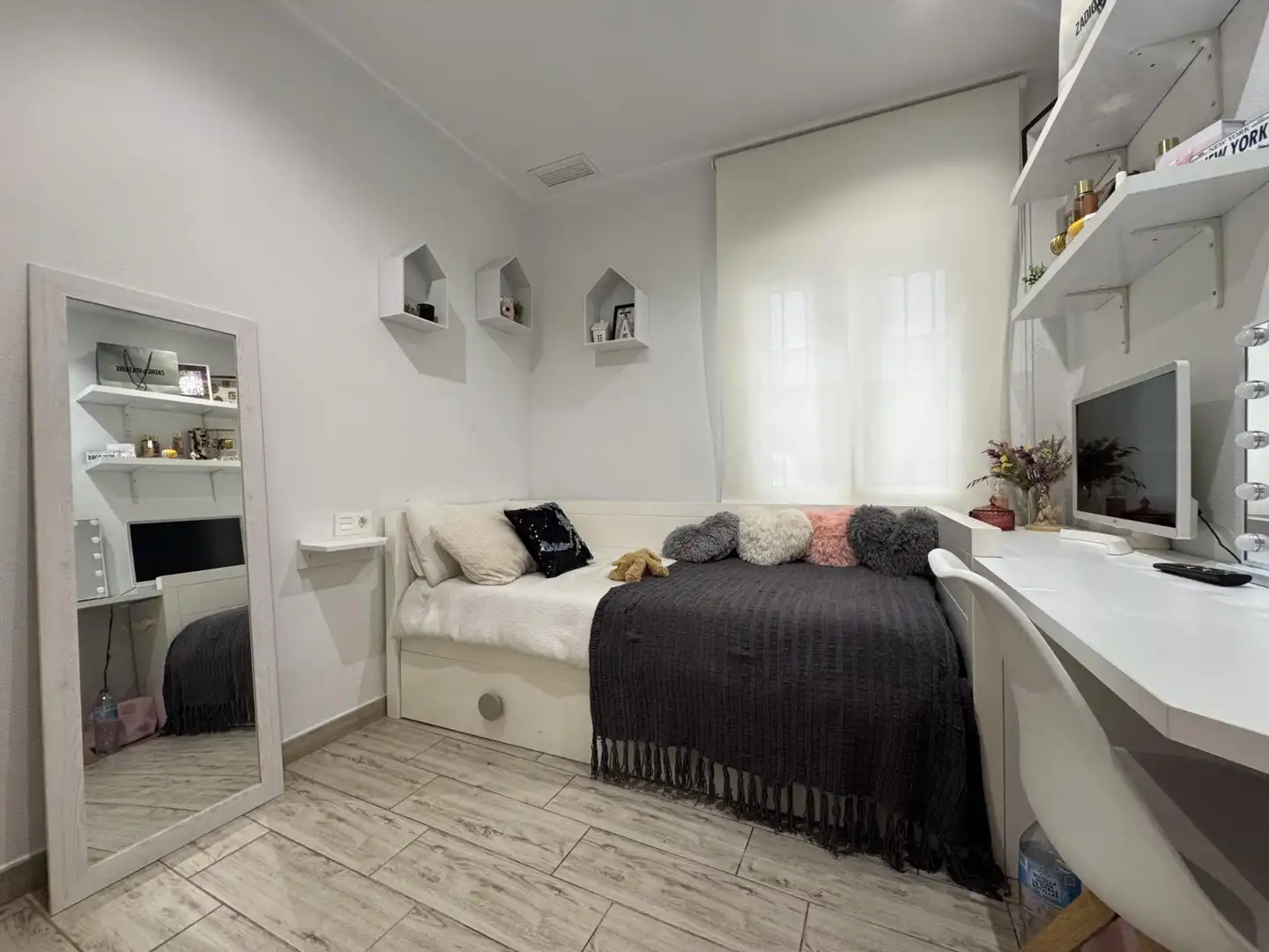 Schlafzimmer von Erdgeschoss zum Verkauf in Elche / Elx mit Klimaanlage, Heizung und Möbliert