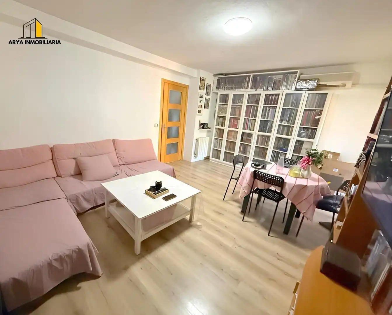 Sala de estar de Piso en venta en Torrejón de Ardoz con Aire acondicionado, Calefacción y Terraza