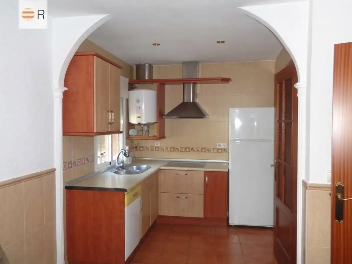 Casa amb piscina en venda a Periurbano Oeste - Sierra, imagen 4