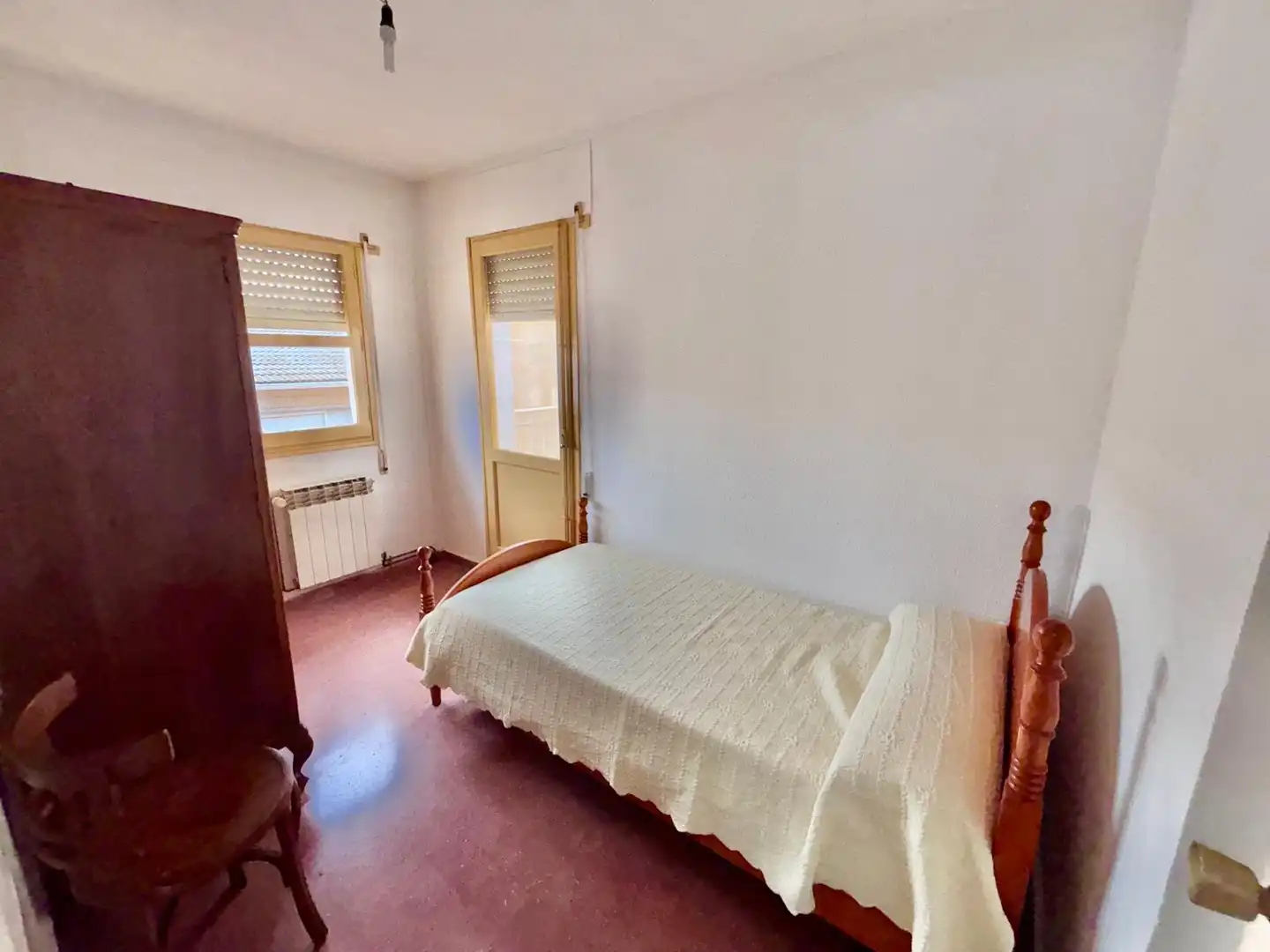 Habitación de Casa adosada en venta en Gelsa con Calefacción y Terraza