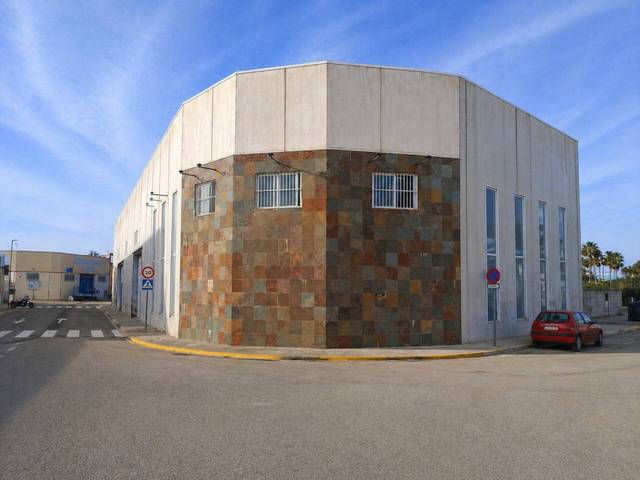 Nave industrial en Alquiler en Via Verda de la Safor en Beniflá