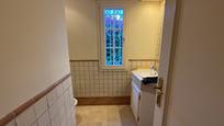 Bathroom of Single-family semi-detached for sale in Marbella  with Air Conditioner, Heating and Private garden