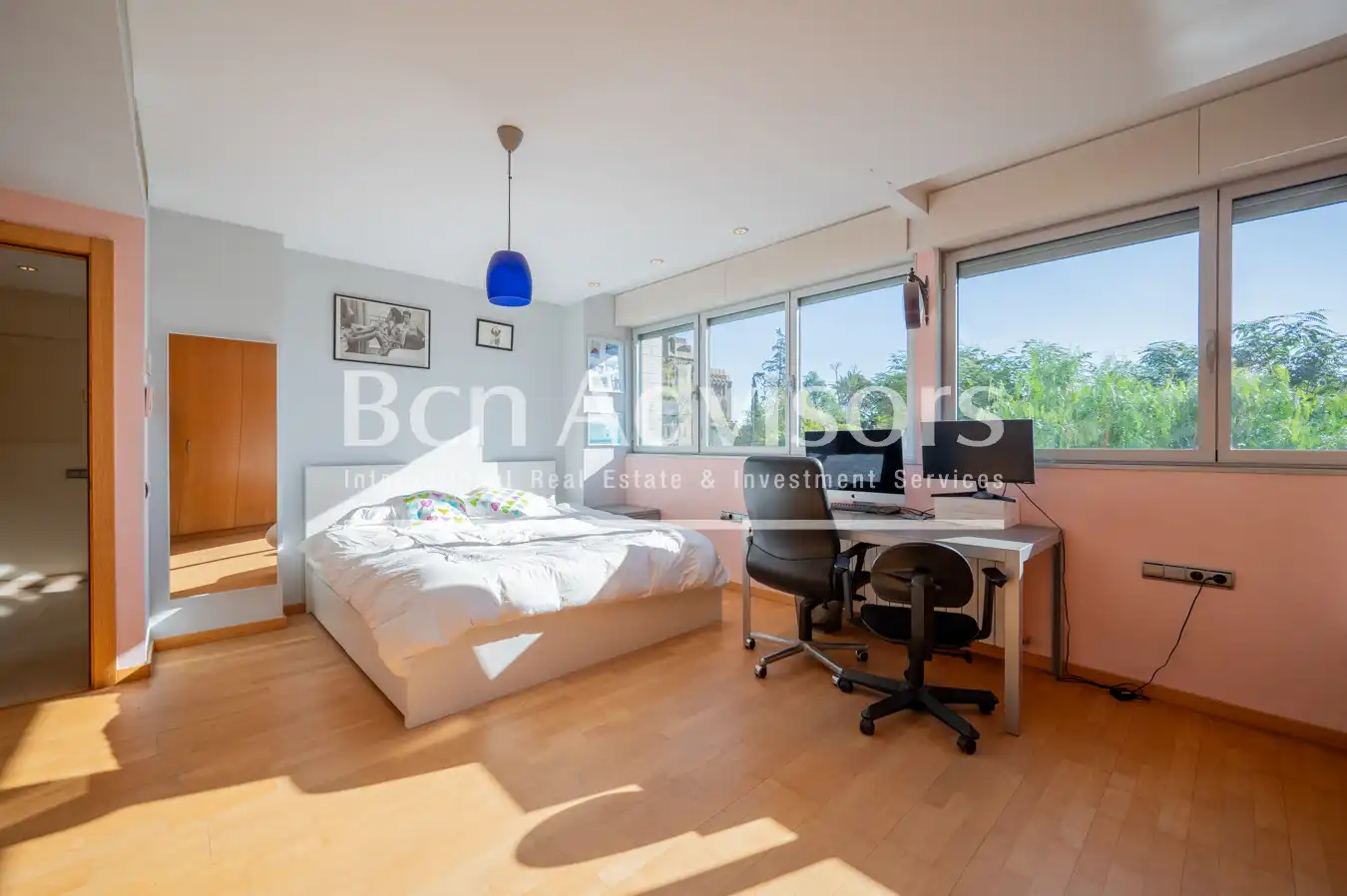 Habitación de Casa o chalet en venta en Barcelona con Aire acondicionado, Calefacción y Jardín privado
