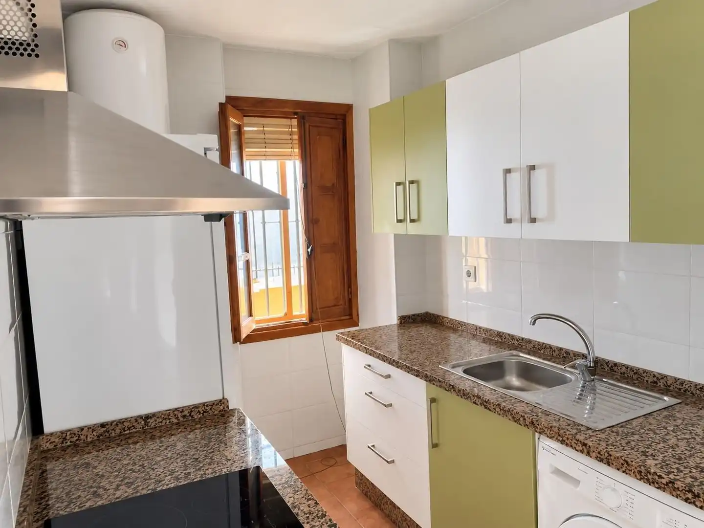 Kitchen of Flat for sale in Gines, Sevilla
