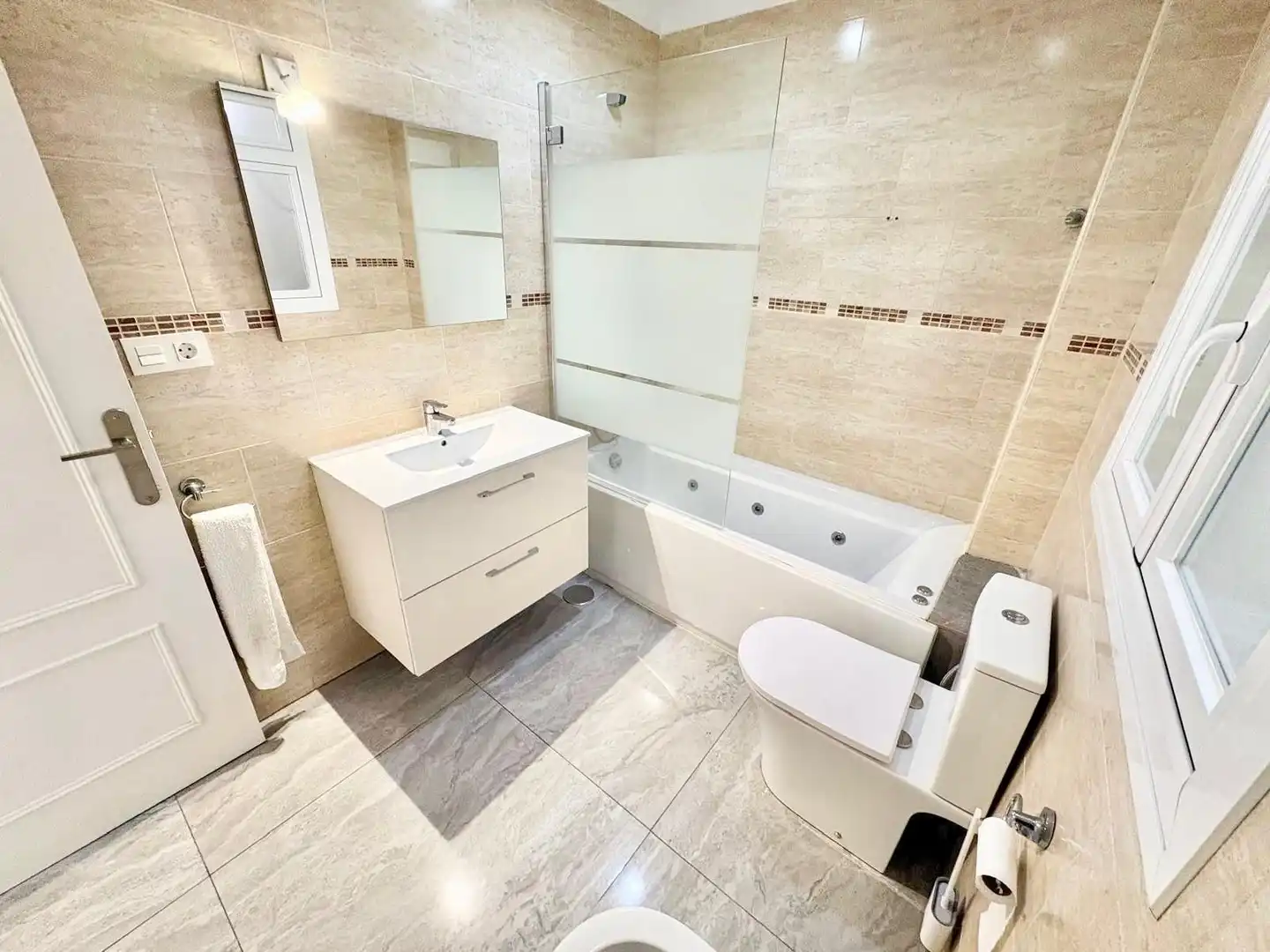 Baño de Apartamento en venta en Salobreña